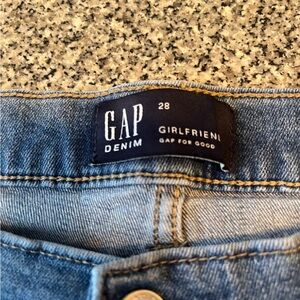 GAP Girlfriend Jeans w/ Embroidered Flowers